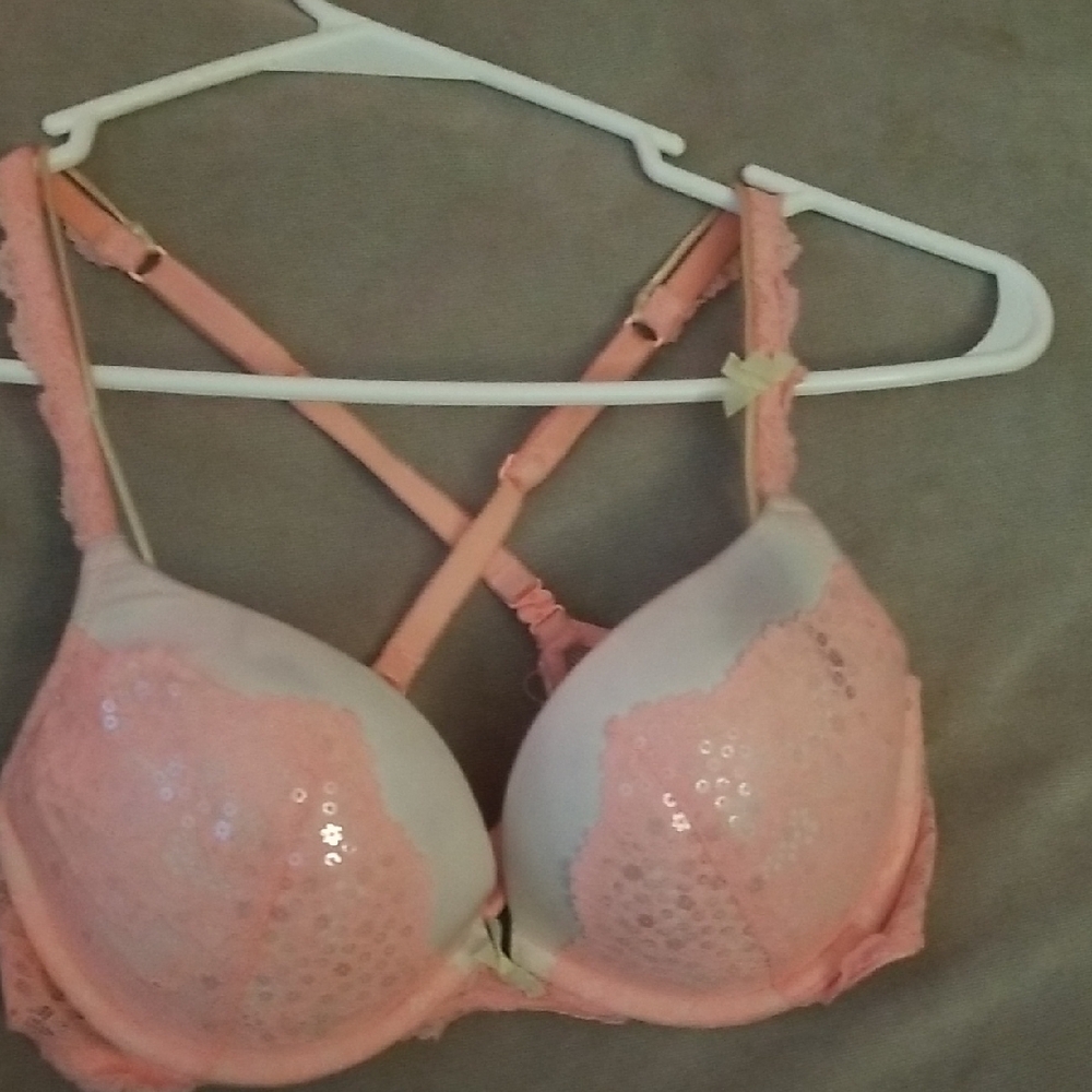 Victoria's Secret Blush Sequin Lace Bra